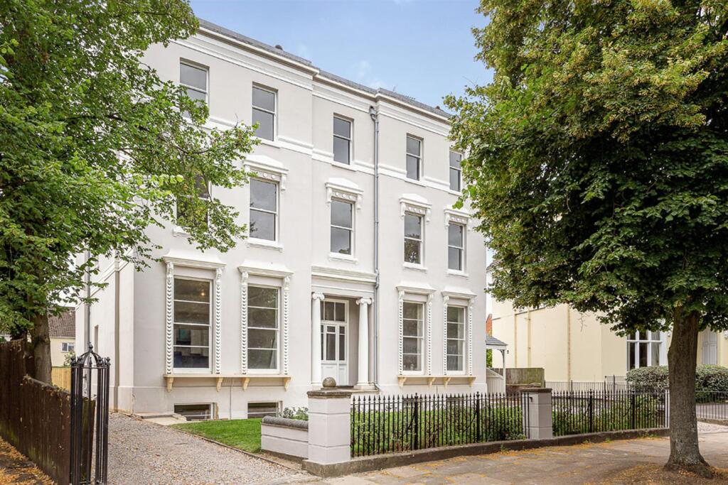 Main image of property: Pittville Circus, Cheltenham GL52 2PX