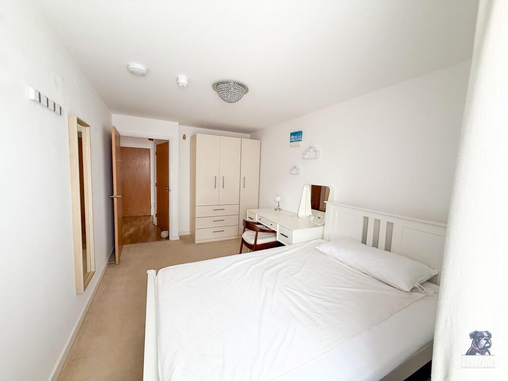 Apartment in Portsmouth - View 5