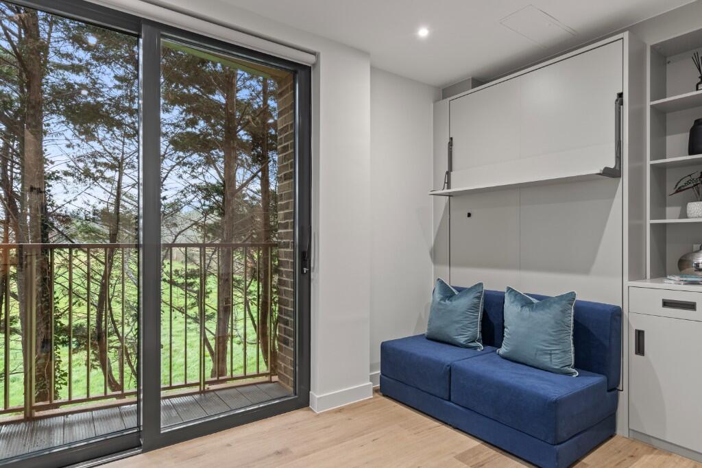 Studio flat for rent