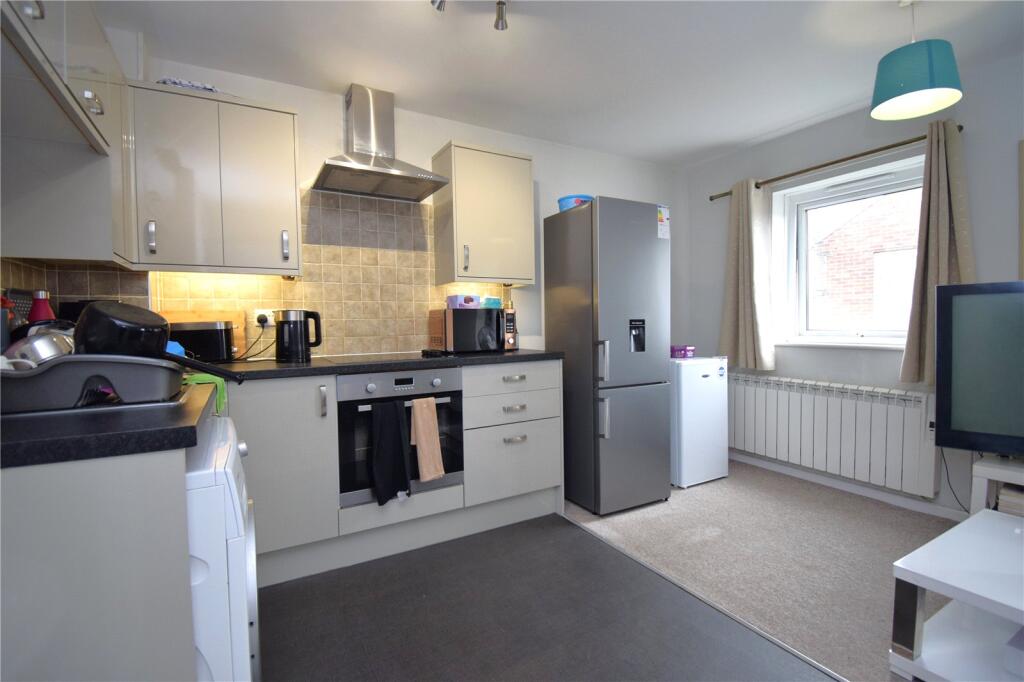 Southbroom Road, Devizes, Wiltshire, SN10 photo 4