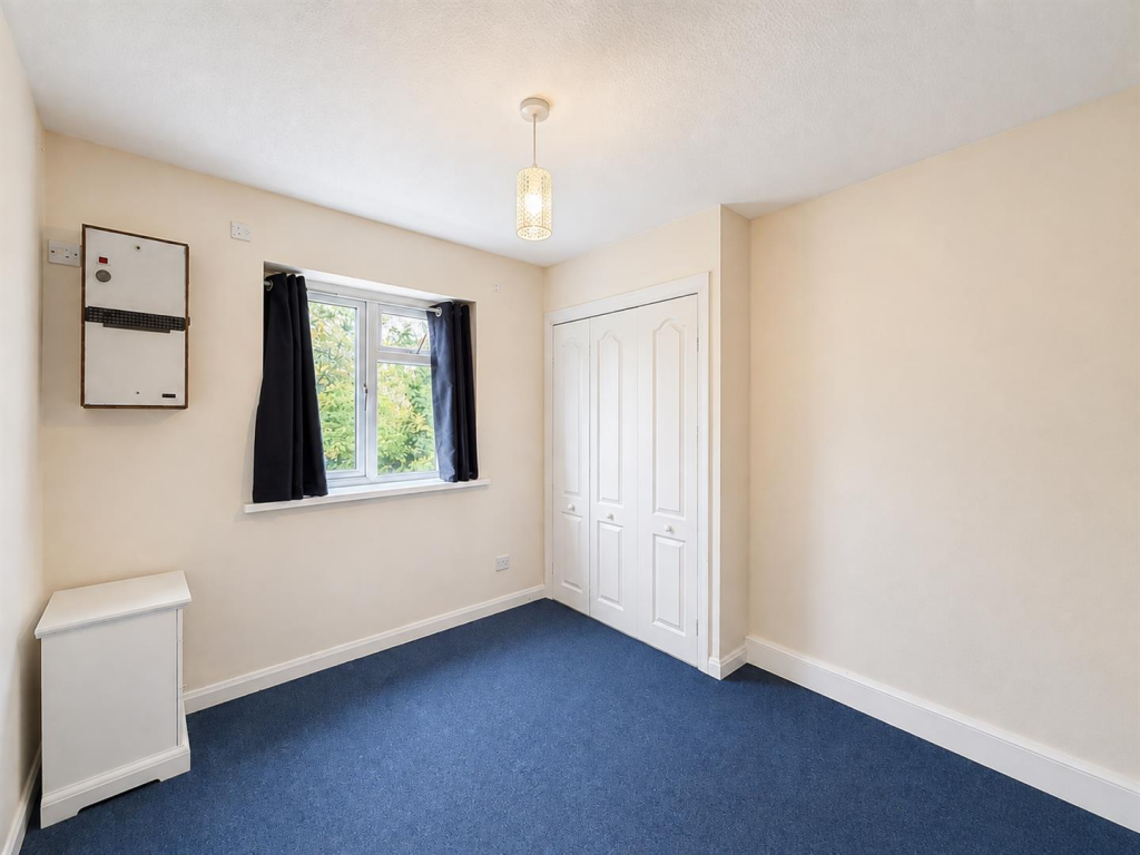 Apartment in London, Hounslow West - View 4