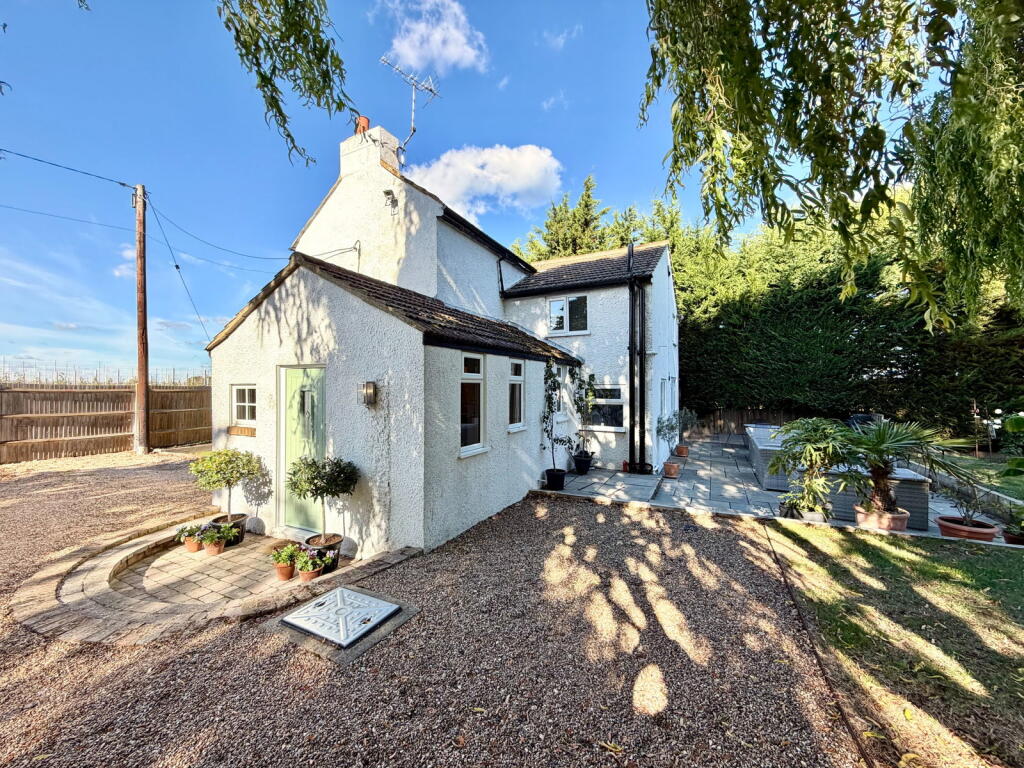 Main image of property: A Rare Purchase With An Approximate 1.77 Acre Plot & Rural Surroundings - Ham Green