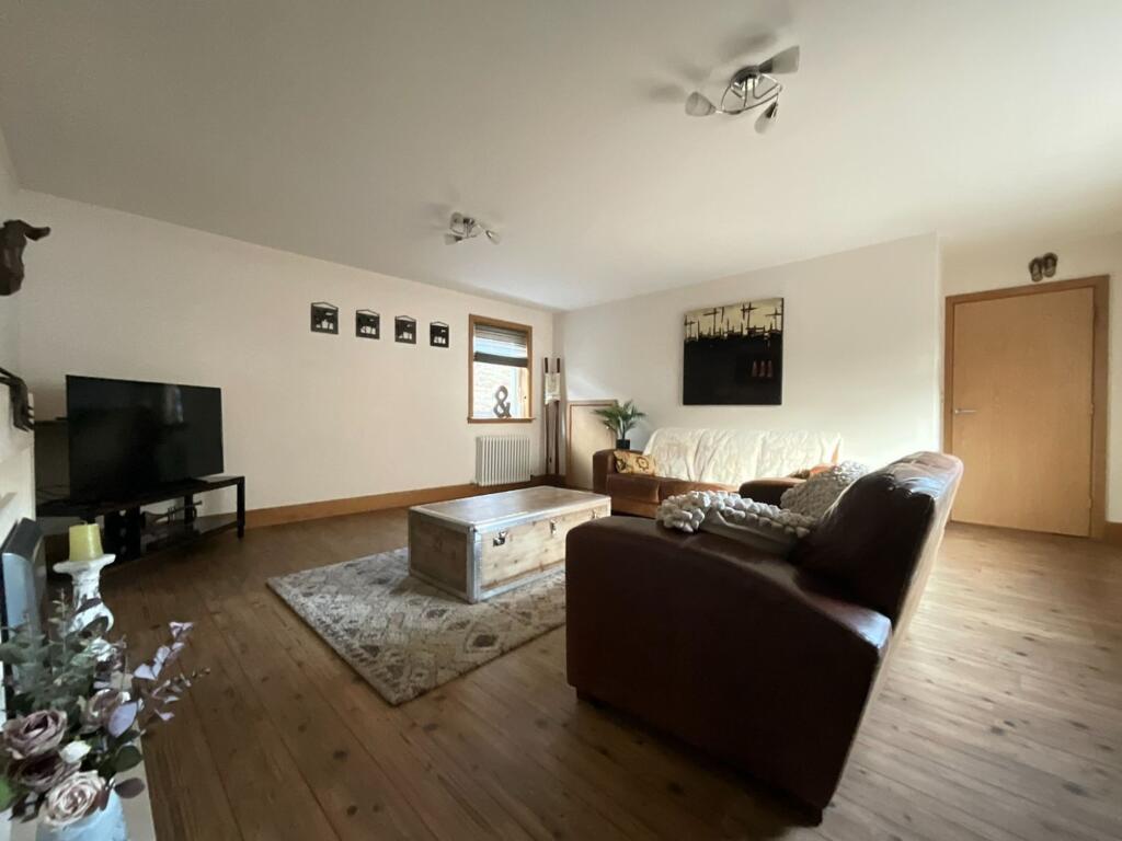 House in South Tyneside, North East - More