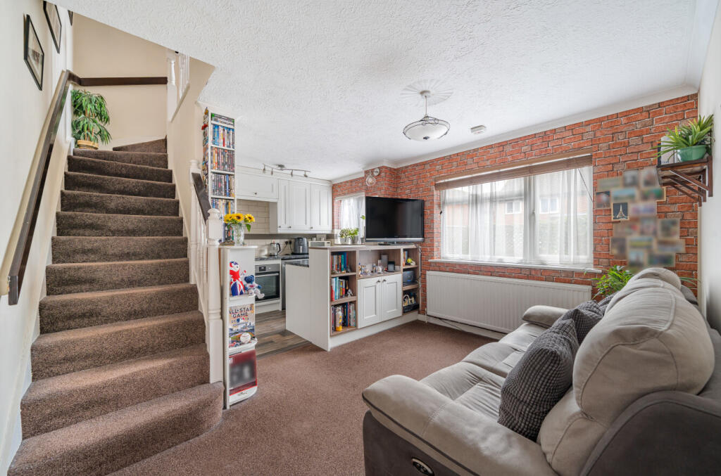 House in Elmbridge, Molesey - View 4