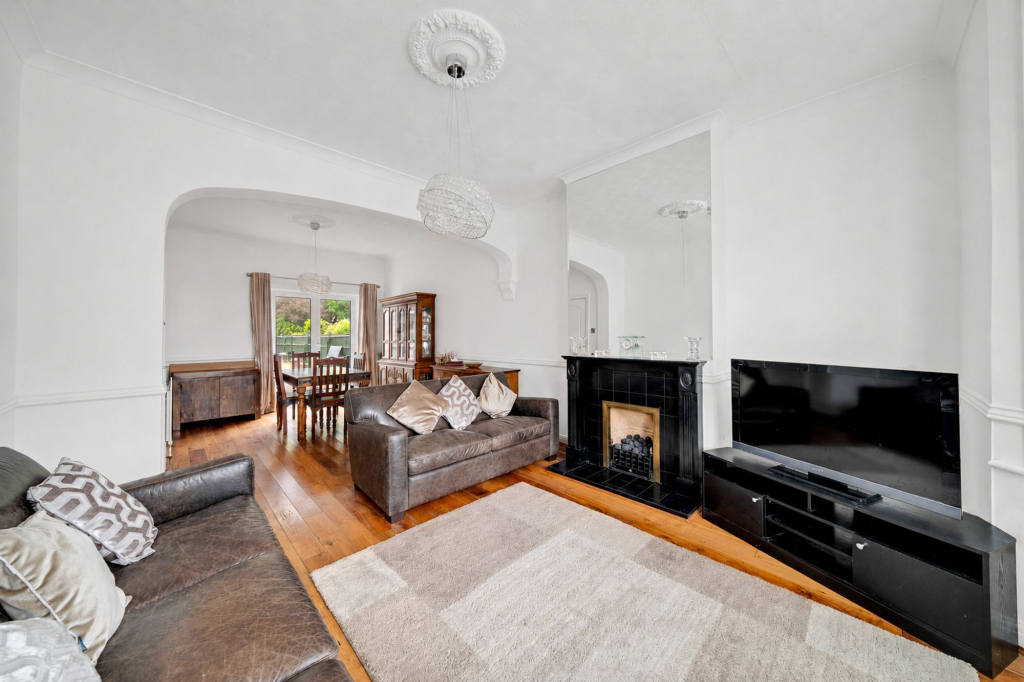 House in Dartford - View 3