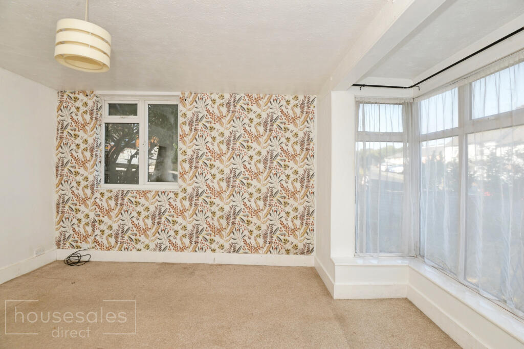 Apartment in High Wycombe, Castlefield - View 4