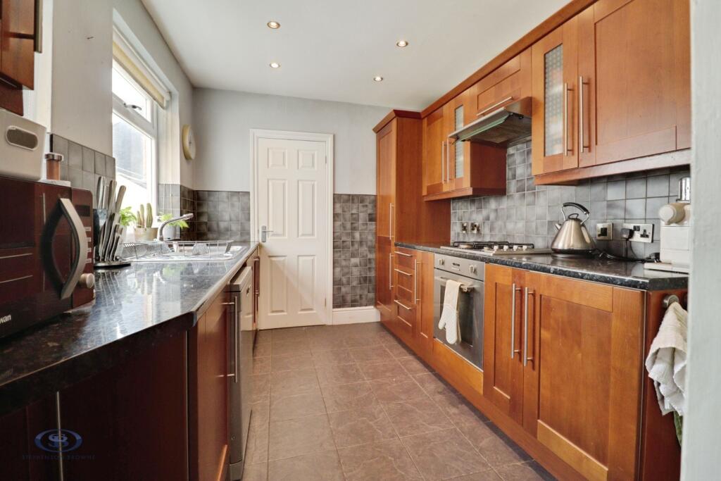 House in Stoke on Trent, Penkhull - View 4
