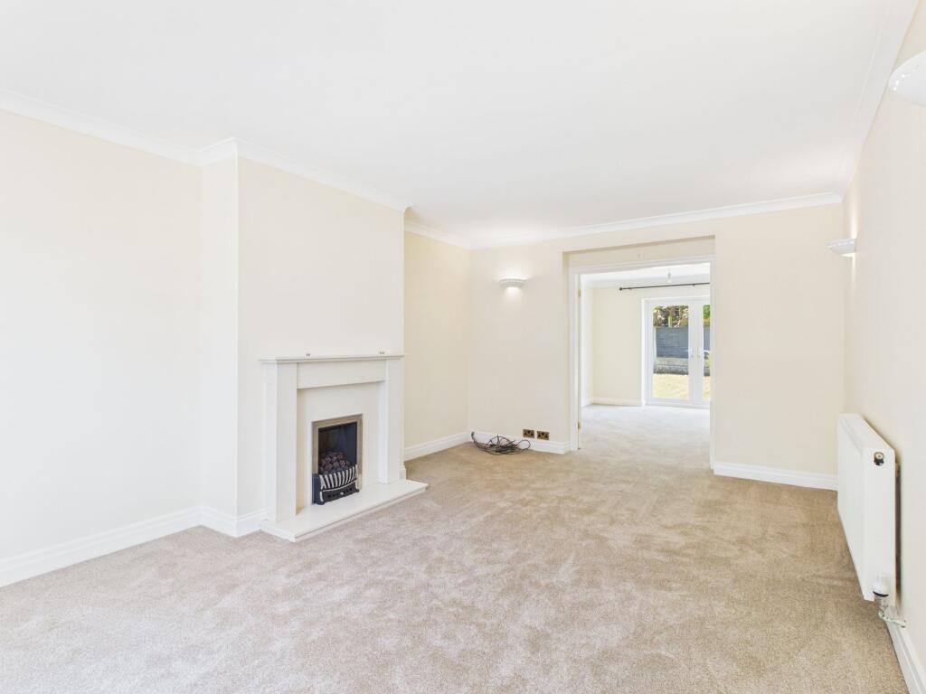 Brookfield Lane, Aughton, L39 photo 2