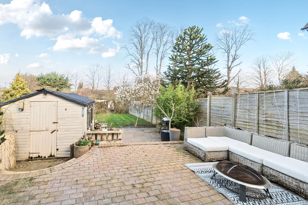 Additional image 2 of Cross Way, Harpenden, AL5