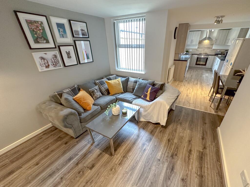 House in Liverpool, Kensington Fields, Kensington - View 2