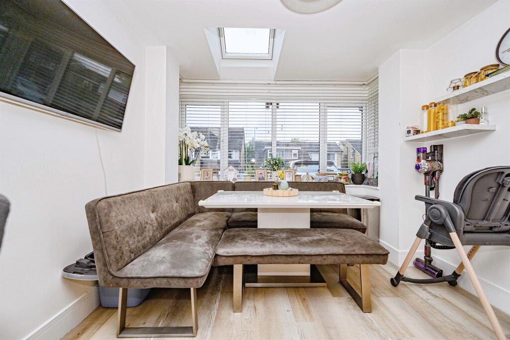 House in Hemel Hempstead - View 2