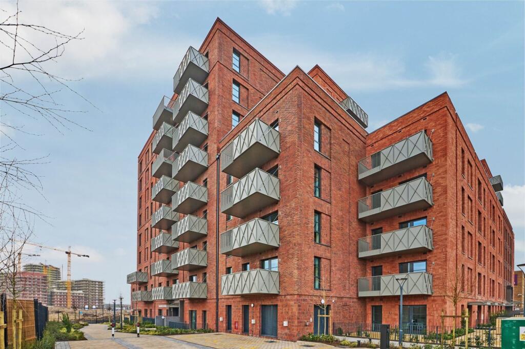 Main image of property: New Road, Dagenham, RM9