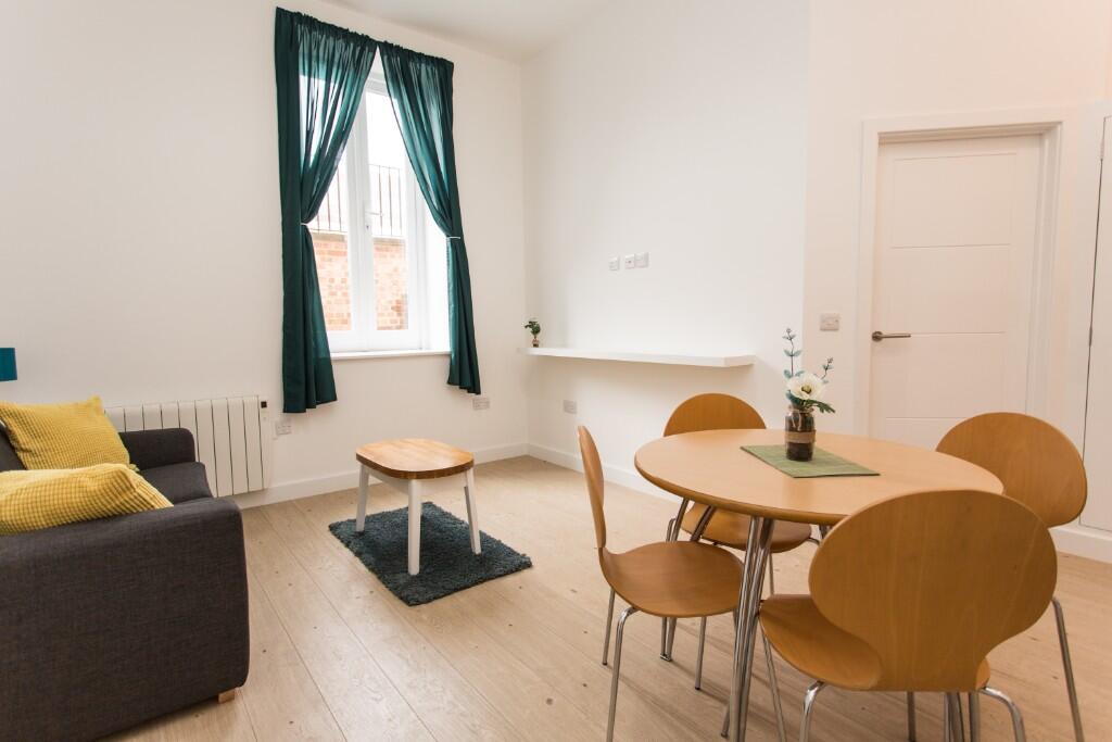 Main image of property: Bedford Suites 8, 16a Dame Alice Street, Bedford, MK40 - £950 PCM