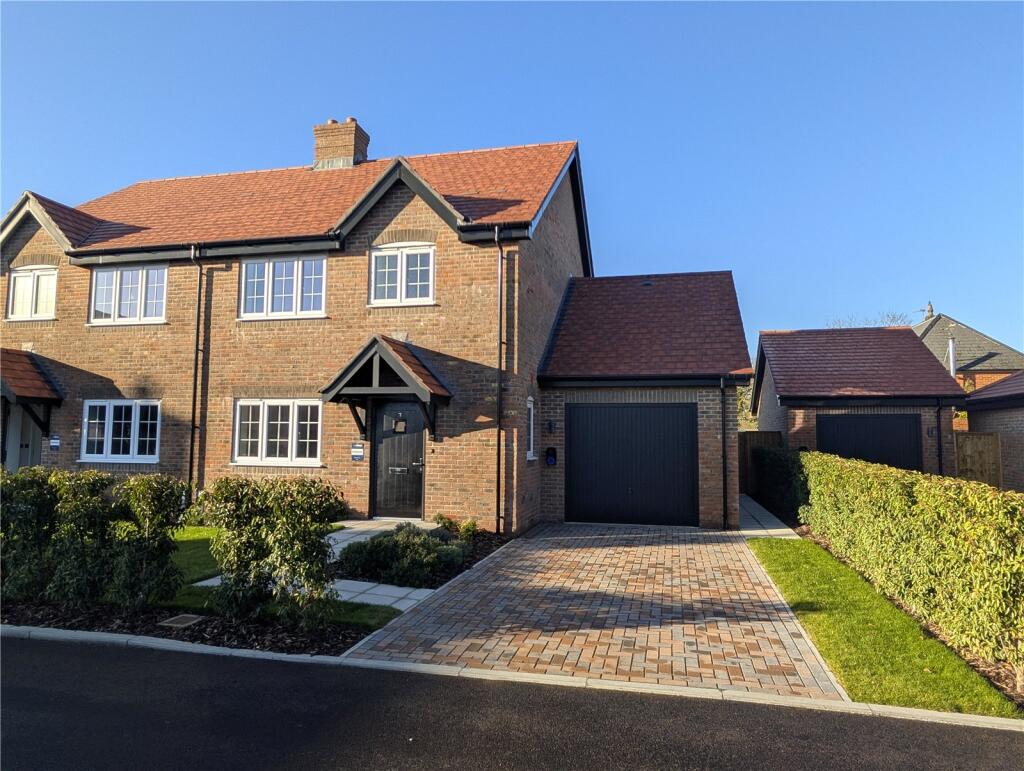 Main image of property: Bowbrook Copse, Charter Alley, RG26