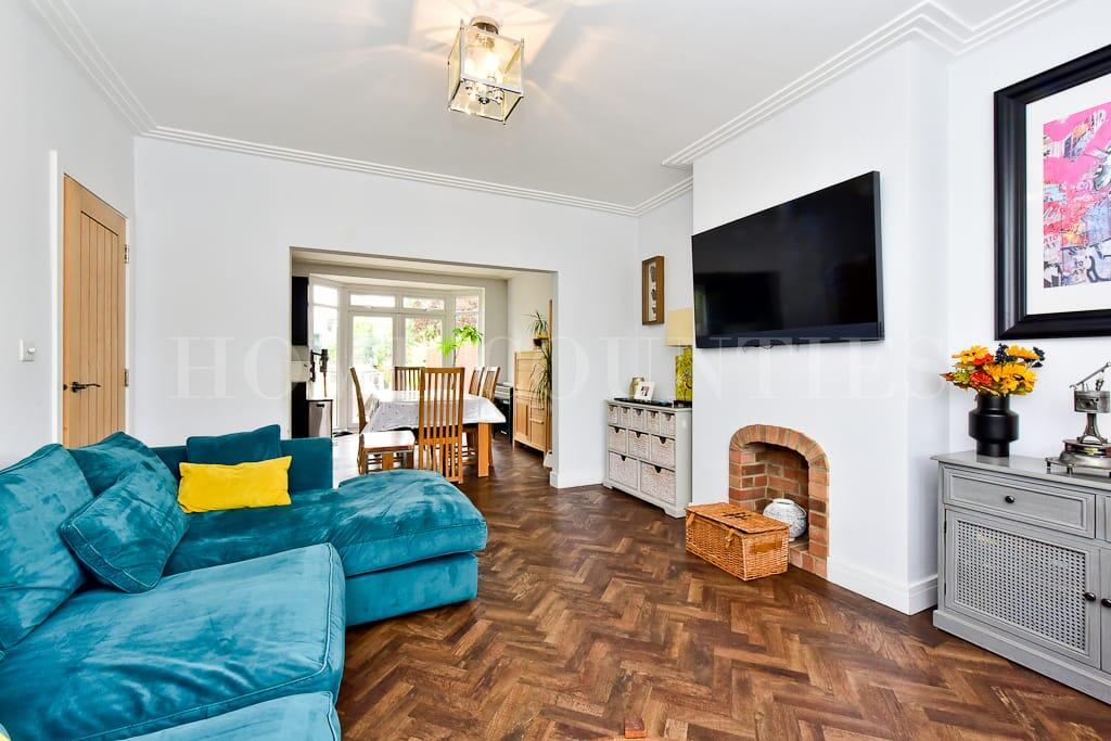 House in Enfield - View 5