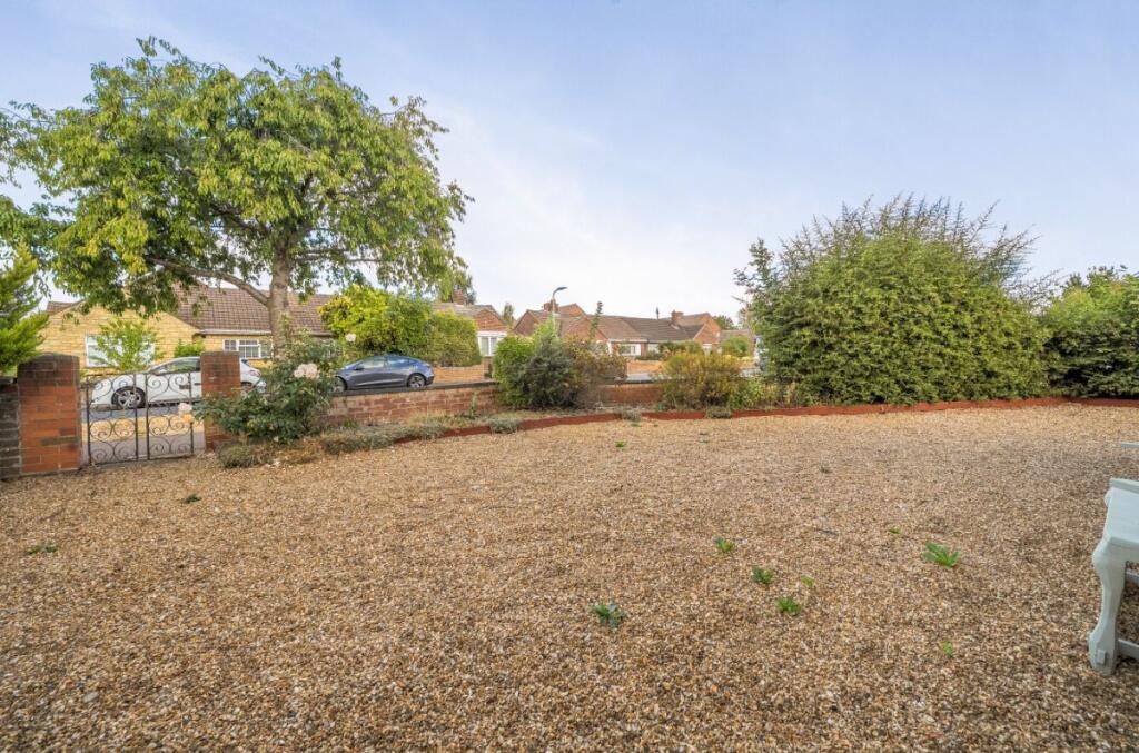 House in Milton Keynes - View 4