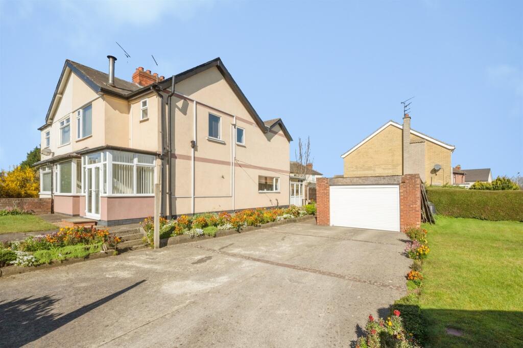 Main image of property: Collum Gardens, Scunthorpe