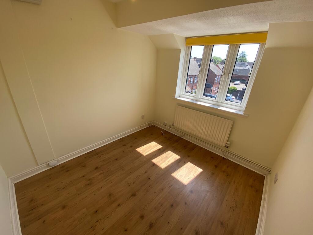 Apartment in Lichfield, Dimbles - More
