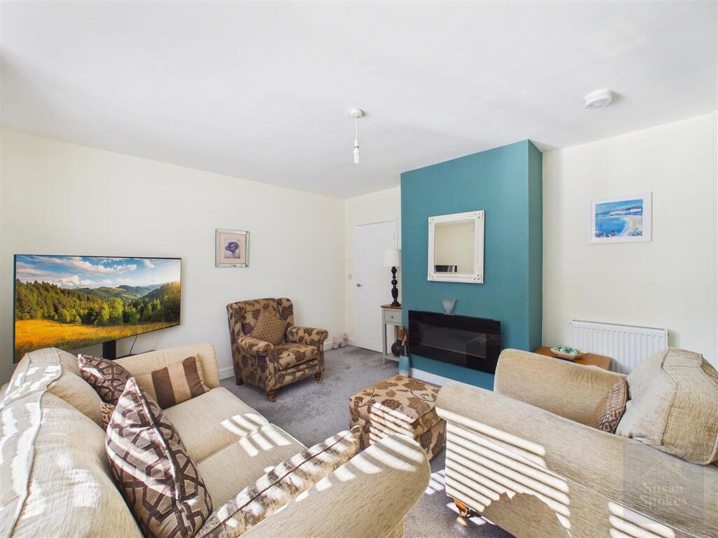 House in Newcastle upon Tyne - View 3