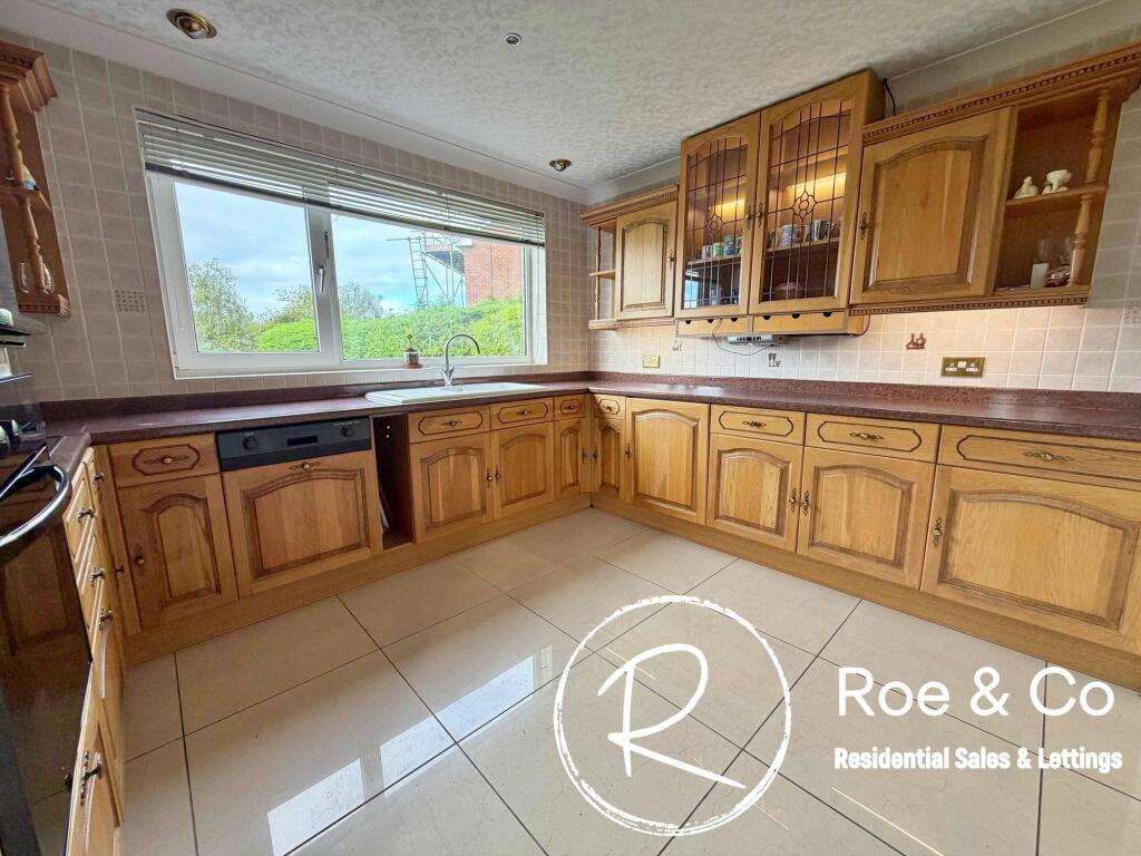 Kincraig Close, Bolton, BL3 photo 4