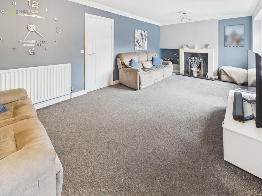 Danelagh Close, Tamworth, B79 - View 3