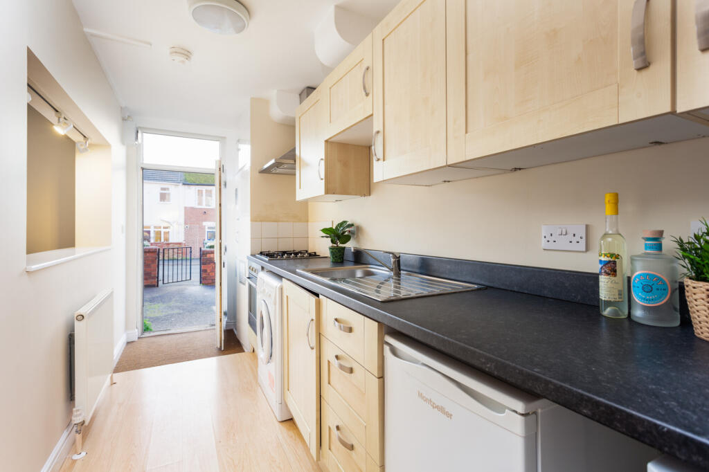 Apartment in Leeds - View 4