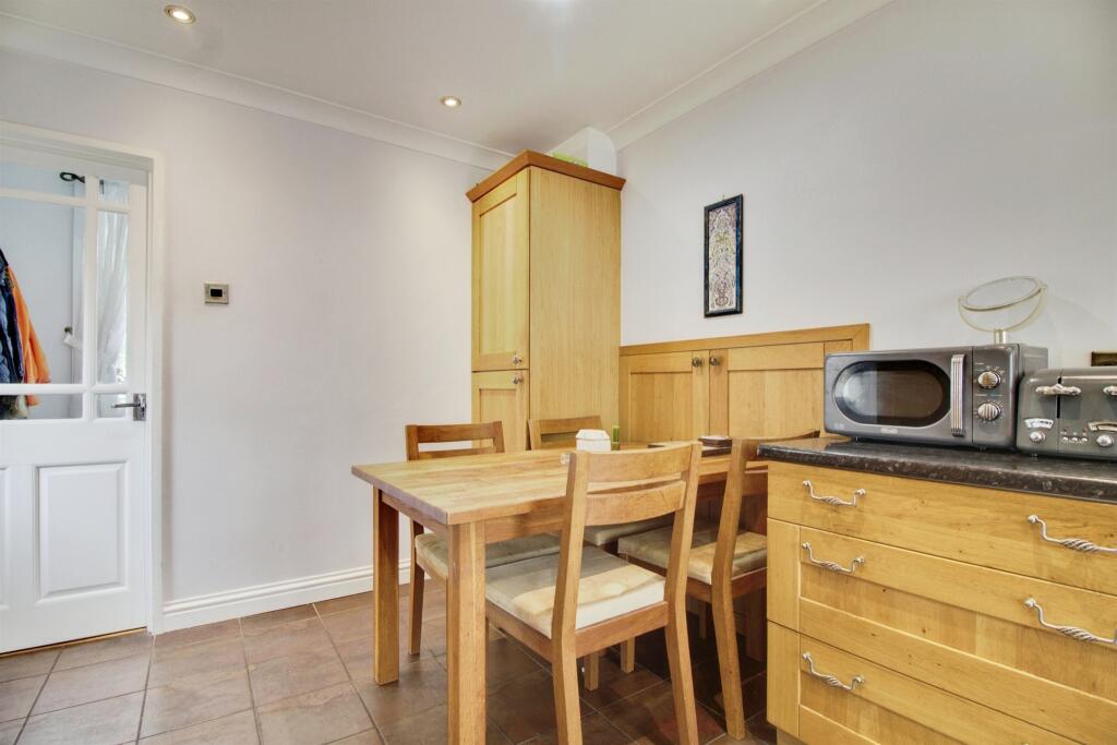 Additional image 8 of Birds Close, WELWYN GARDEN CITY