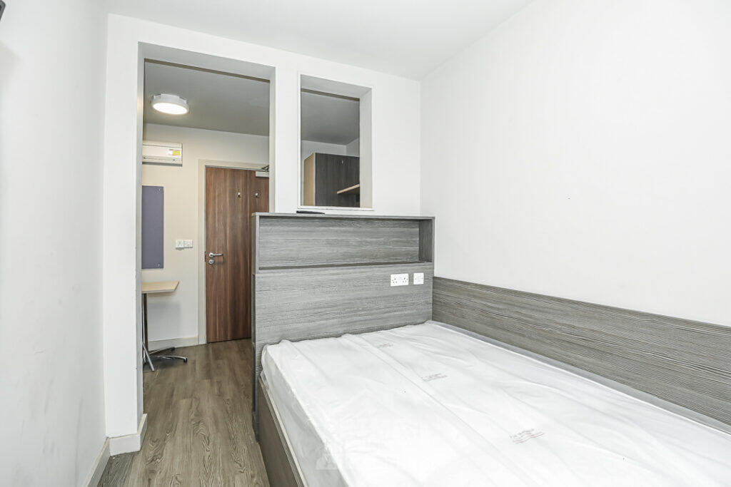 Apartment in Glasgow - View 4