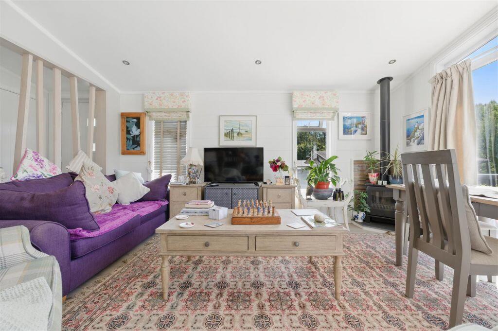 Rockcliffe, Glendevon, Dollar, FK14 7JY photo 3