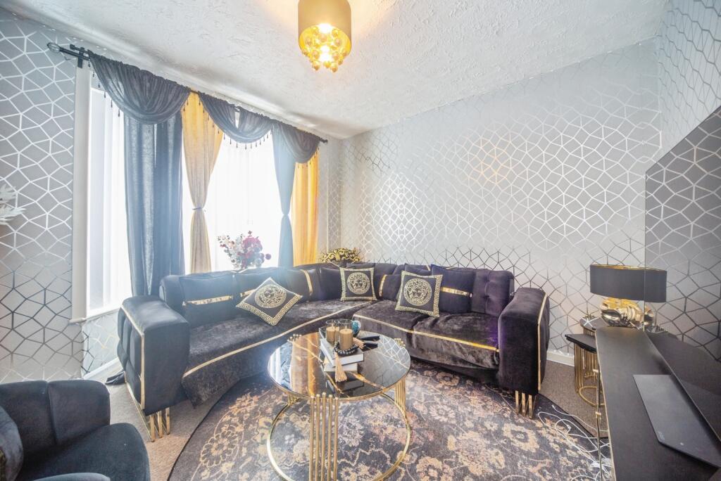 Clovelly Road, Southampton, Hampshire, SO14 photo 2