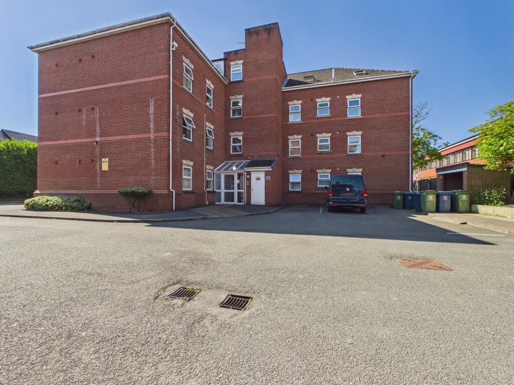 Main image of property: Derby Street, Scarisbrick House, L39