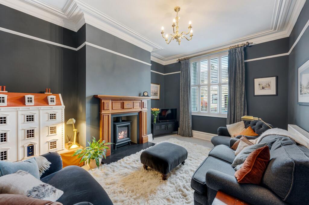 107, Bolton Road West, Ramsbottom, BL0 | 3-Bed Period Terraced Home with Rear Parking photo 3