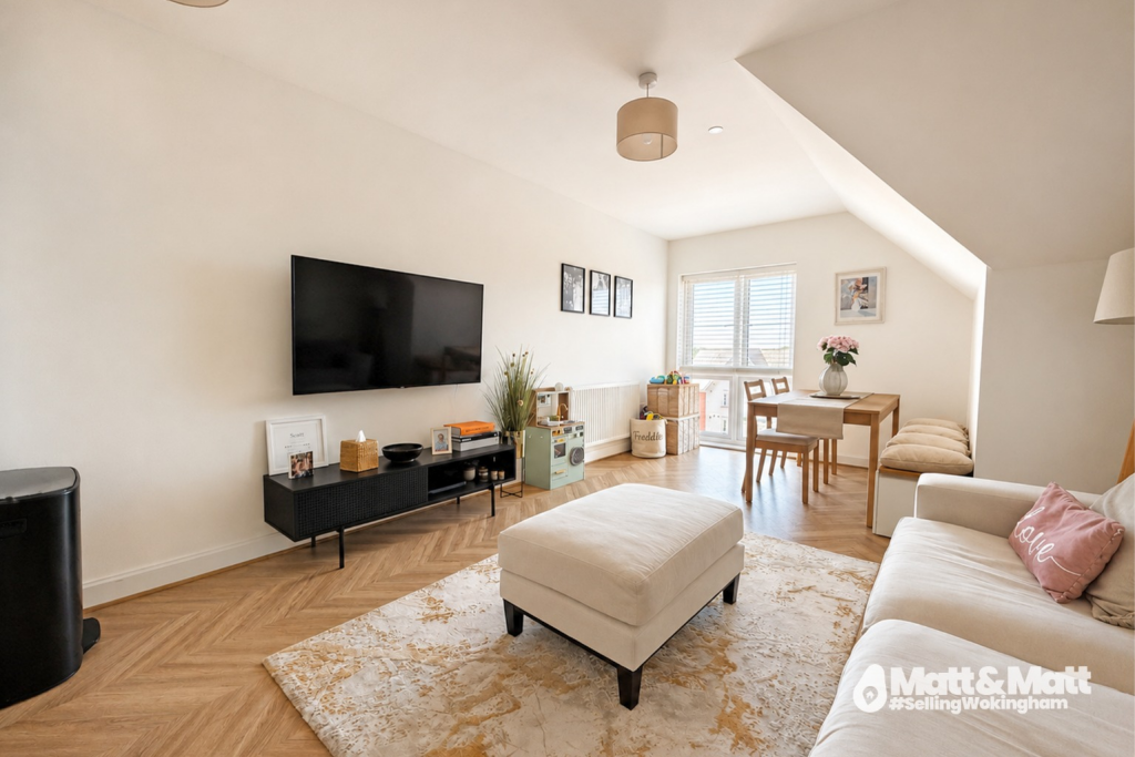 Apartment in Reading - View 2
