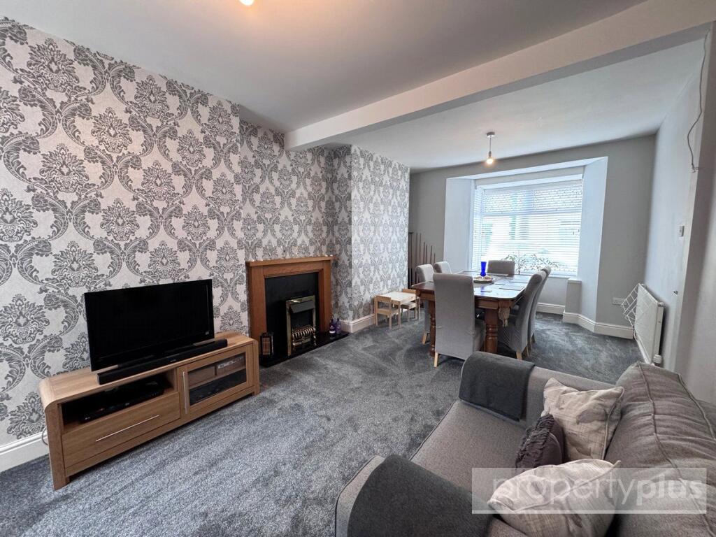 House in Cardiff, Rhondda Cynon Taf - View 3