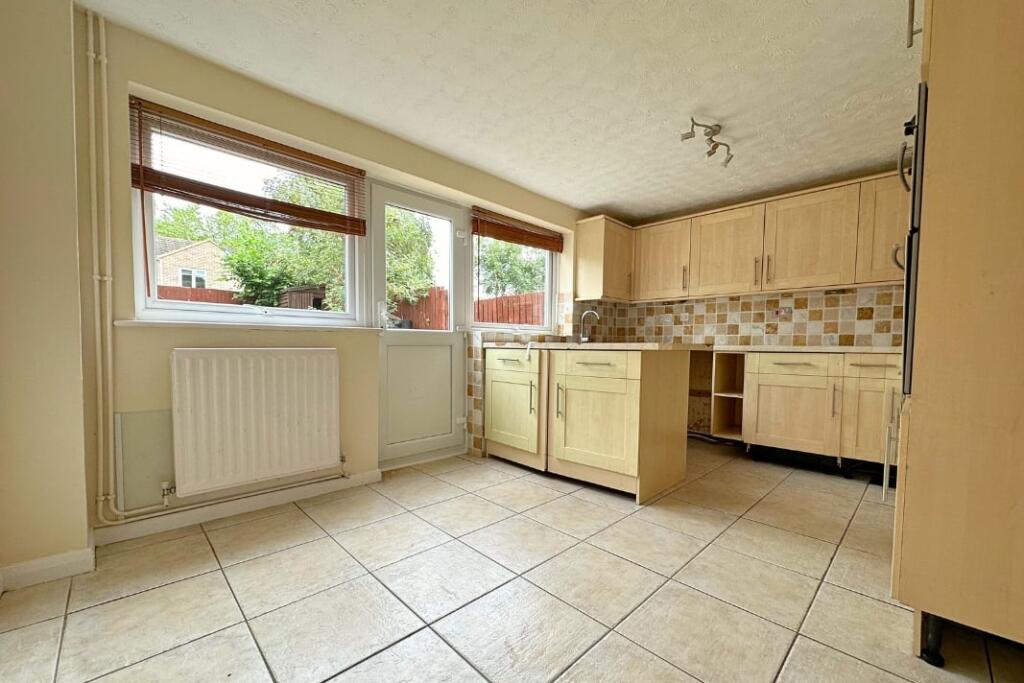 House in Northampton, West Northamptonshire - View 5