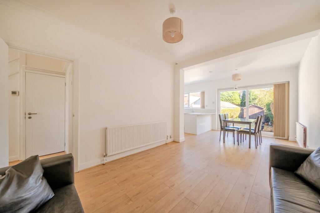 House in Morden, Merton Park - View 5