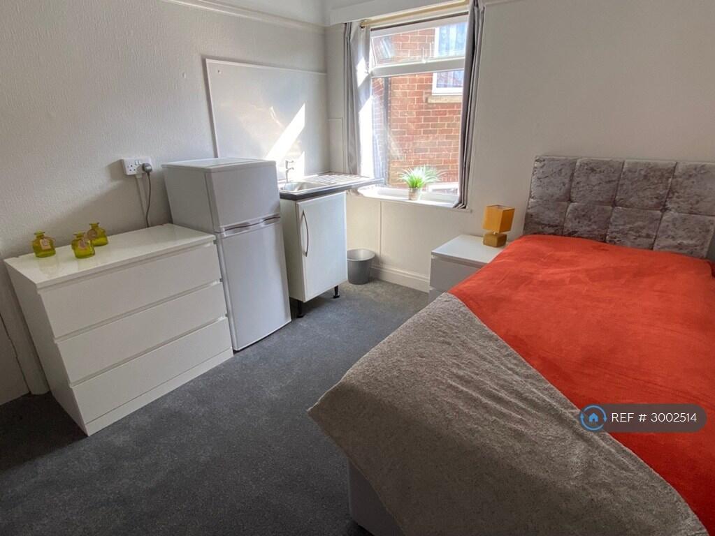 Main image of property: Lumley Avenue, Skegness, PE25