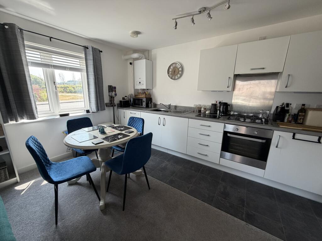Newstead Way, Daventry - View 3