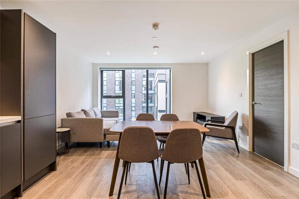Apartment in Salford, Greater Manchester - More