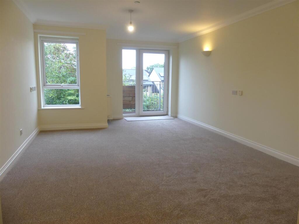 Apartment in Bradford, Ben Rhydding, Ilkley - View 5