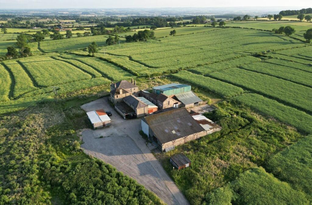 The Hall, Halliwell Farm, Heighington photo 2