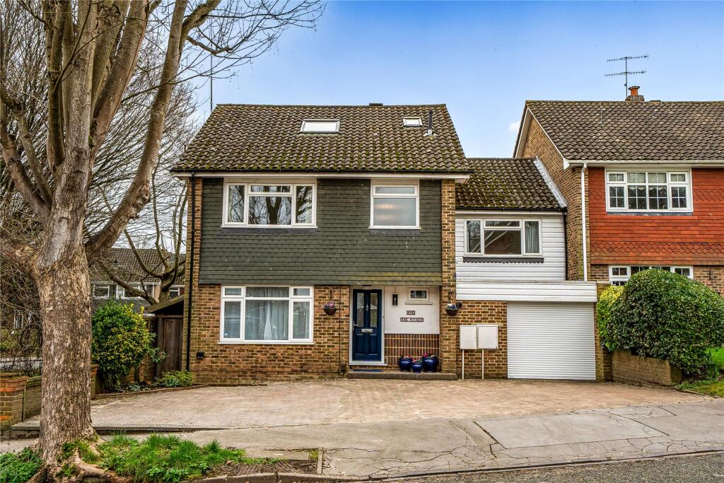 Main image of property: The Wicket, Addington Village, Croydon
