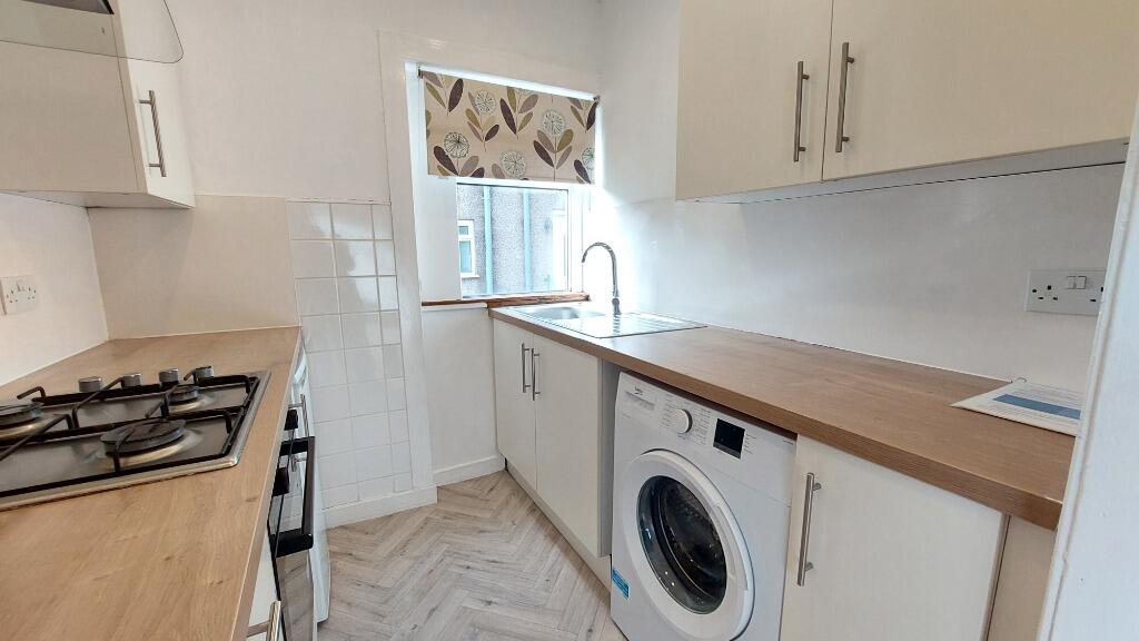 Apartment in Glasgow - View 5