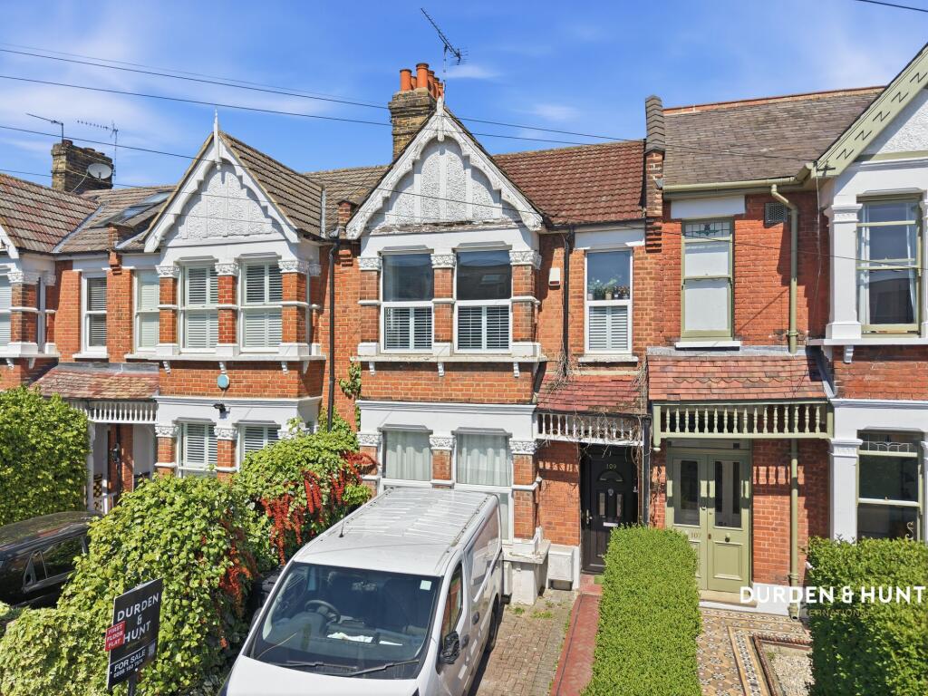 Main image of property: Gordon Road, London, E18