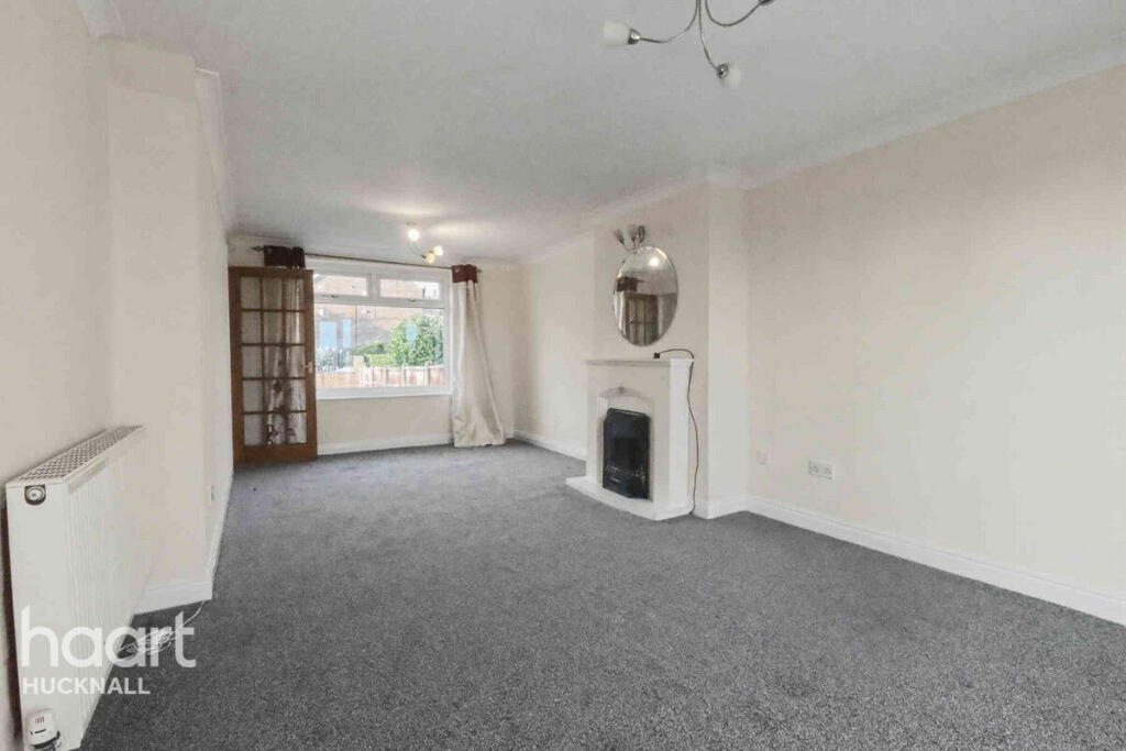House in Nottingham, Bestwood Park Estate - View 3