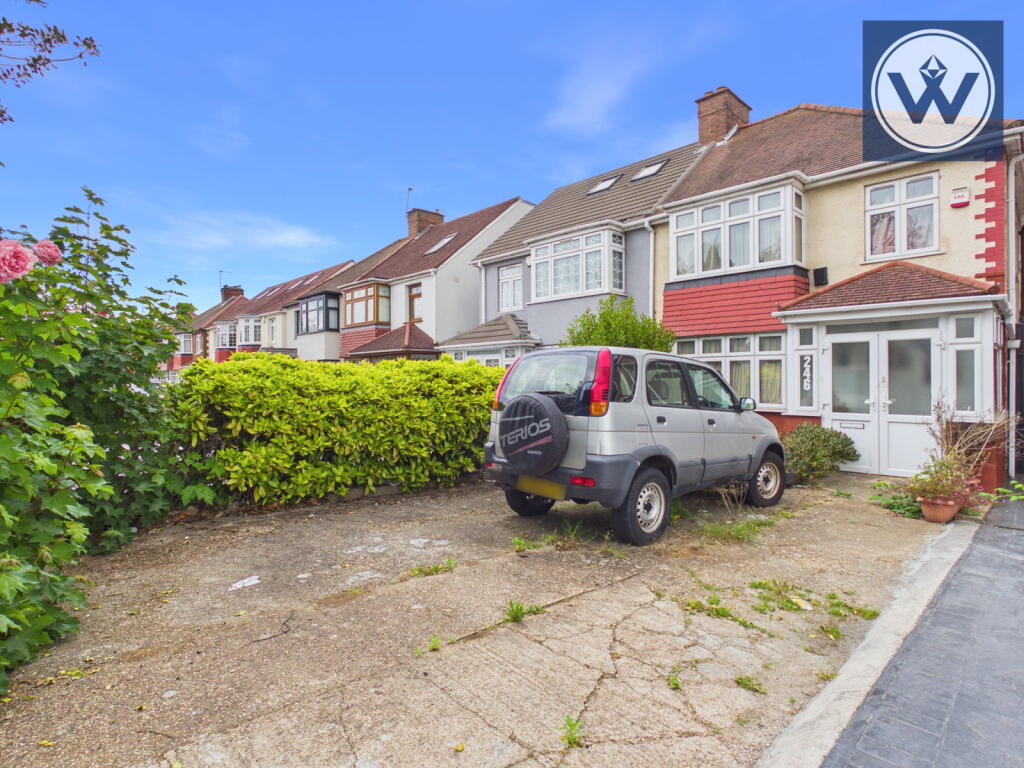 House in Southall - View 2