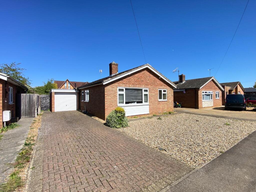 Main image of property: Holme Close, Oakington, Cambridge
