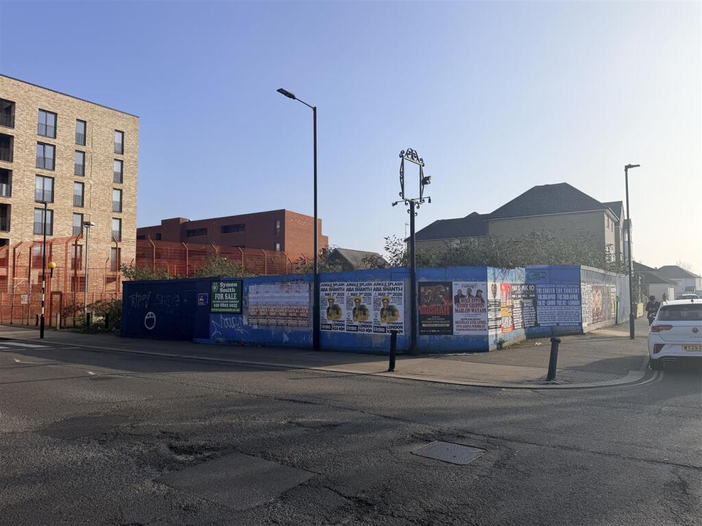 Main image of property: South Street, Enfield