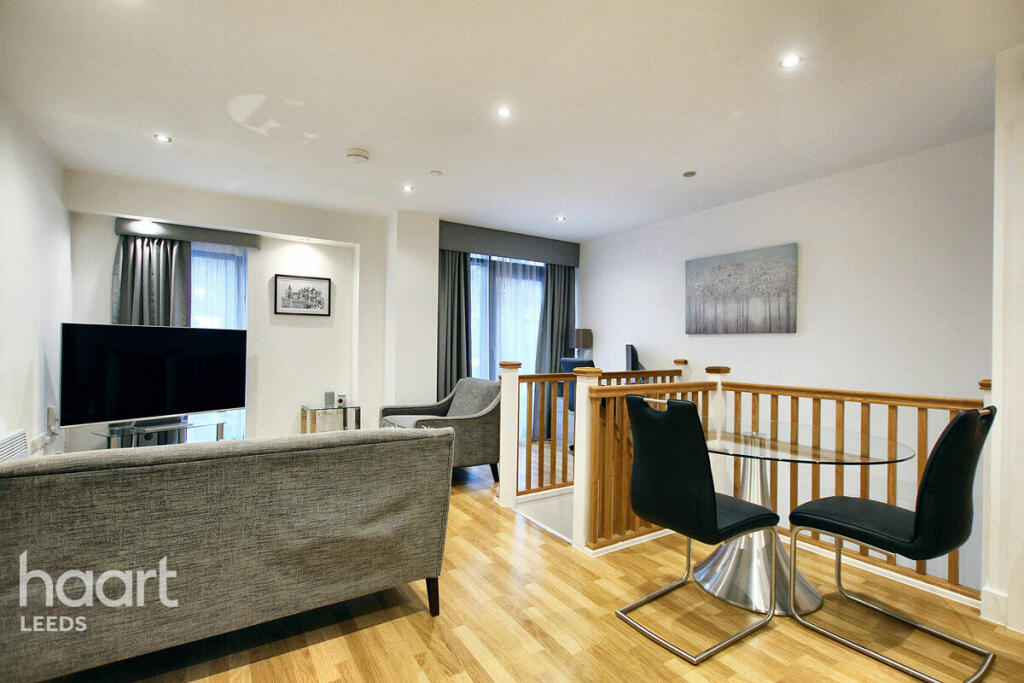1-bed flat on Mabgate, Leeds, £140,000