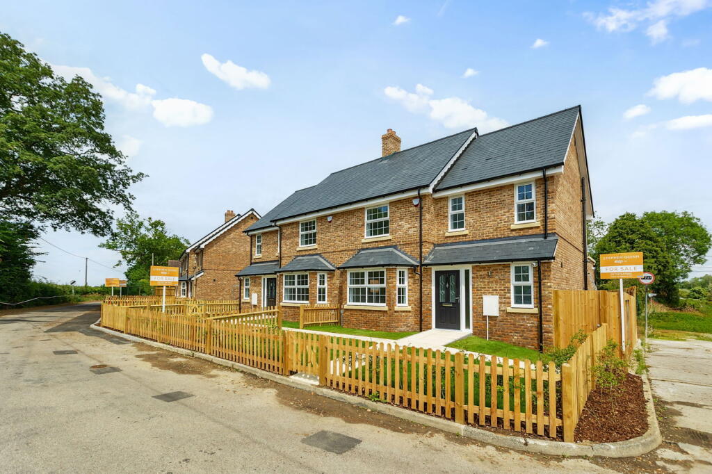 Spenny Lane, Claygate, Tonbridge, Kent, TN12 9PL photo 4